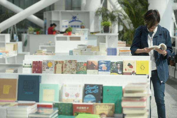 北京三聯韜奮書店再開新店 圖書的殿堂與精神的棲息地